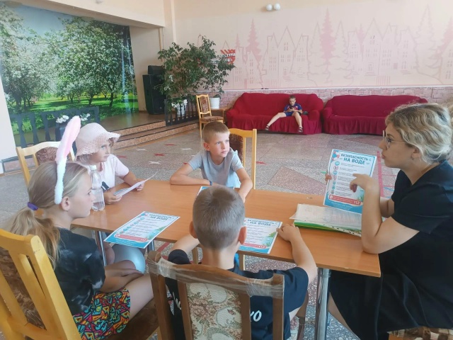 Заботимся о безопасности и чистоте наших водоемов!