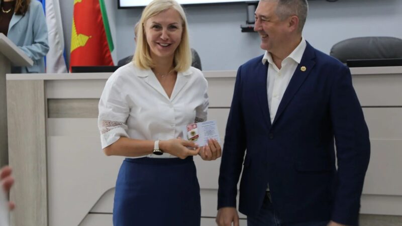 Торжественное вручение знаков ГТО сотрудникам администрации Кемеровского муниципального округа