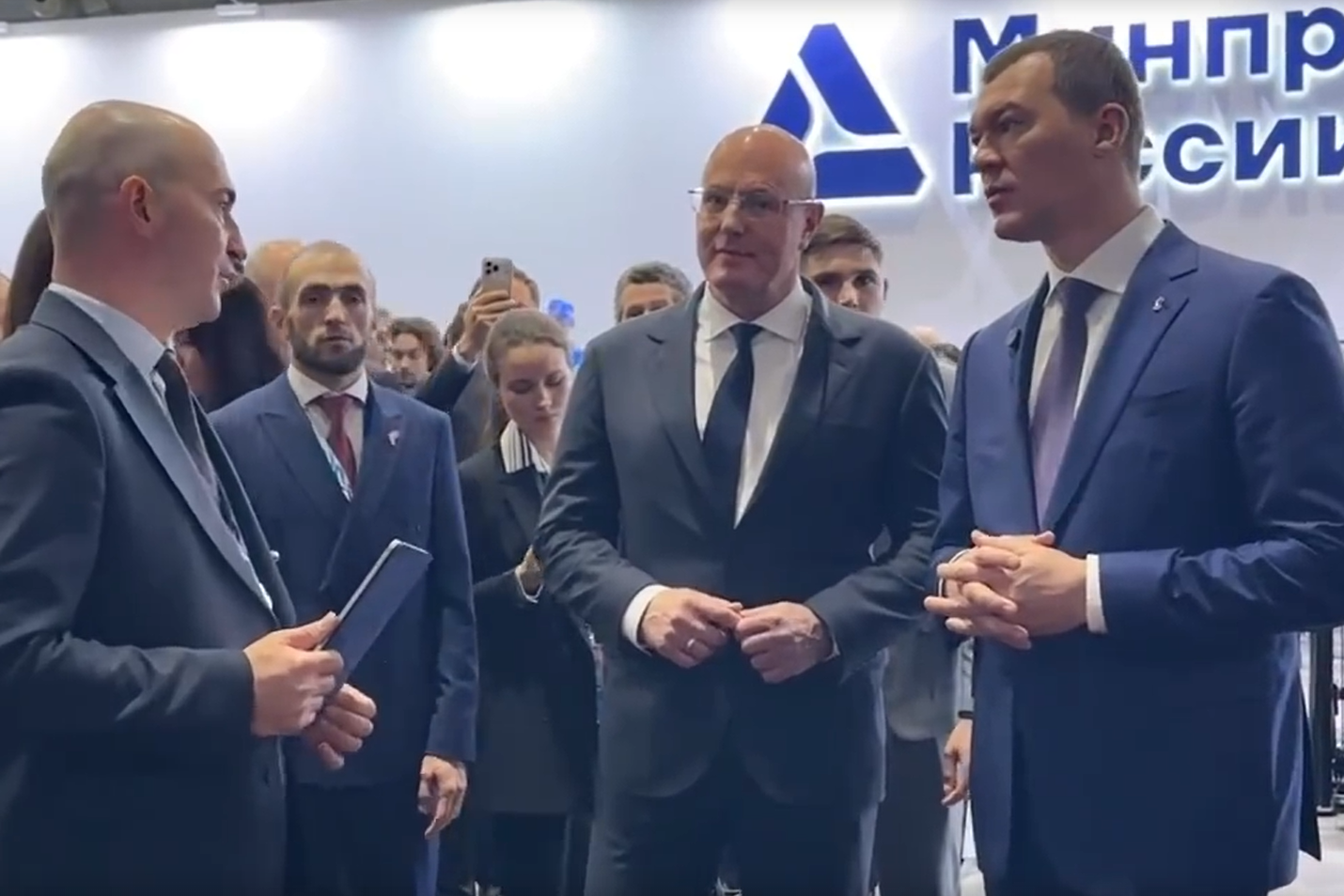 Заместитель Председателя Правительства РФ и Министр спорта, председатель Олимпийского комитета России посетили стенд ГТО на форуме «Россия — спортивная держава»